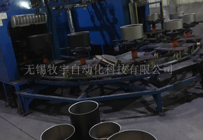 實心胎類自動噴膠機(jī)
